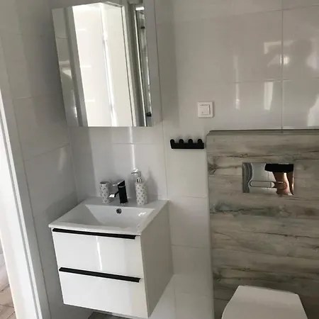 Morena ヤロスワビエツ