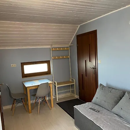 ホームステイ Morena