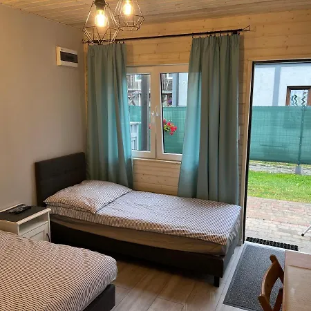 Morena ホームステイ