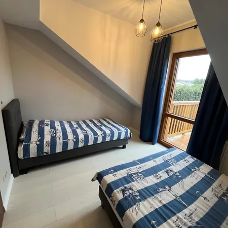 ホームステイ Morena ヤロスワビエツ