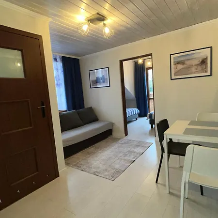 Morena ホームステイ