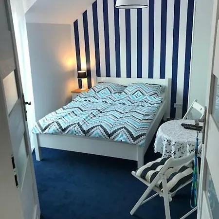 Morena ホームステイ *