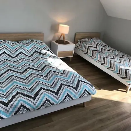 ホームステイ Morena ヤロスワビエツ