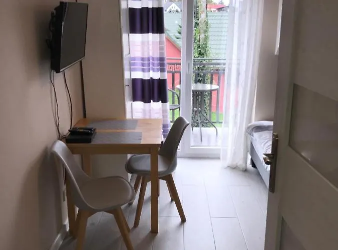 Morena ヤロスワビエツ