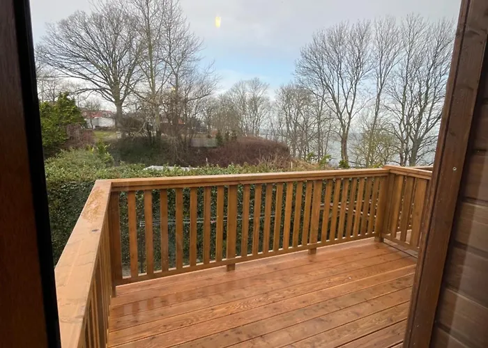 Morena ホームステイ *