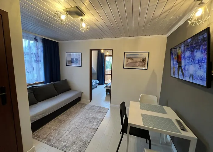 Morena ホームステイ *