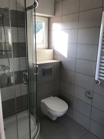 Morena ホームステイ *