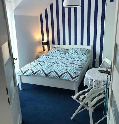 Morena ホームステイ *