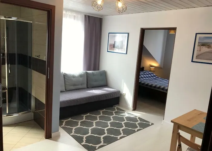 Morena ホームステイ